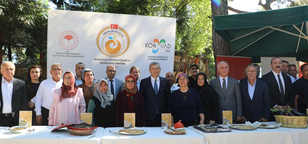 Antalya Valimiz Hulusi ŞAHİN'in teşrifleriyle Konyaaltı'nda Coğrafi İşaret Seferberliği kapsamında 10 ürün için tanıtım etkinliği düzenlendi.